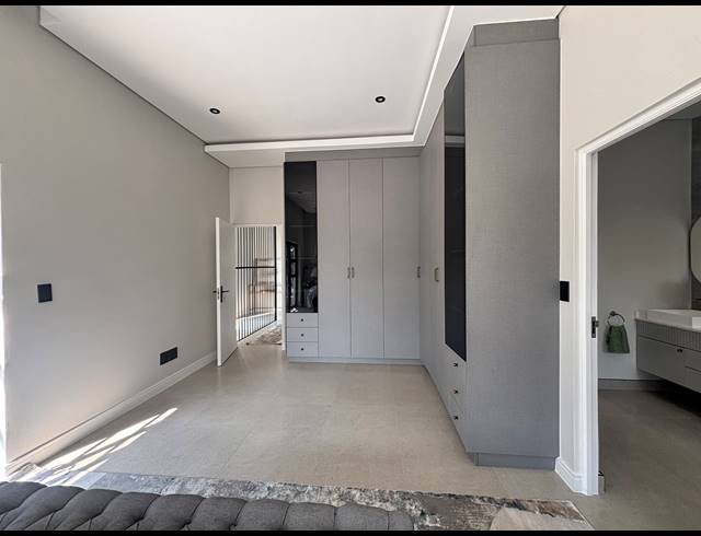 4 BEDROOM CLUSTER FOR SALE IN EDENBURG